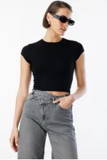 Women's Short-Sleeved Crop T-shirt CROP-T-SHIRT