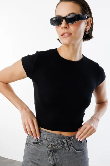 Women's Short-Sleeved Crop T-shirt CROP-T-SHIRT