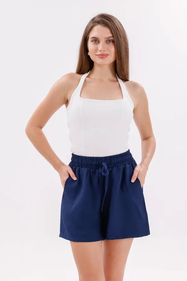 Short en coton Aerobin pour femme de Genius Store, avec poches, tissu infroissable et taille élastique.