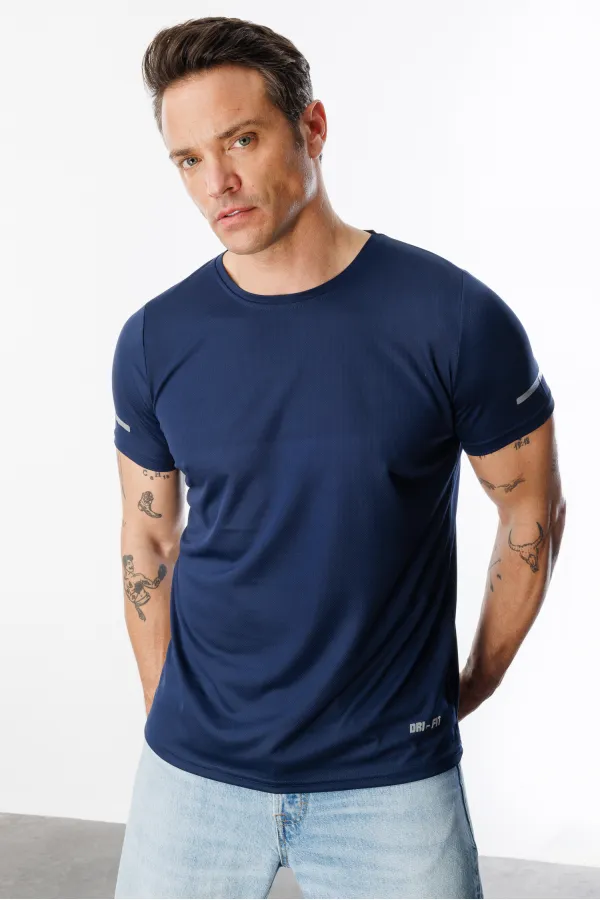 Men's Moisture-Wicking, Quick-Drying Athletic Technical Performance Sports T-shirt DRIFIT-KISAKOLNEW