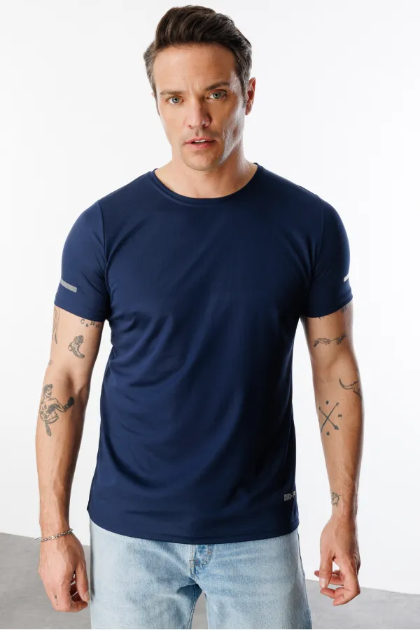 Men's Moisture-Wicking, Quick-Drying Athletic Technical Performance Sports T-shirt DRIFIT-KISAKOLNEW