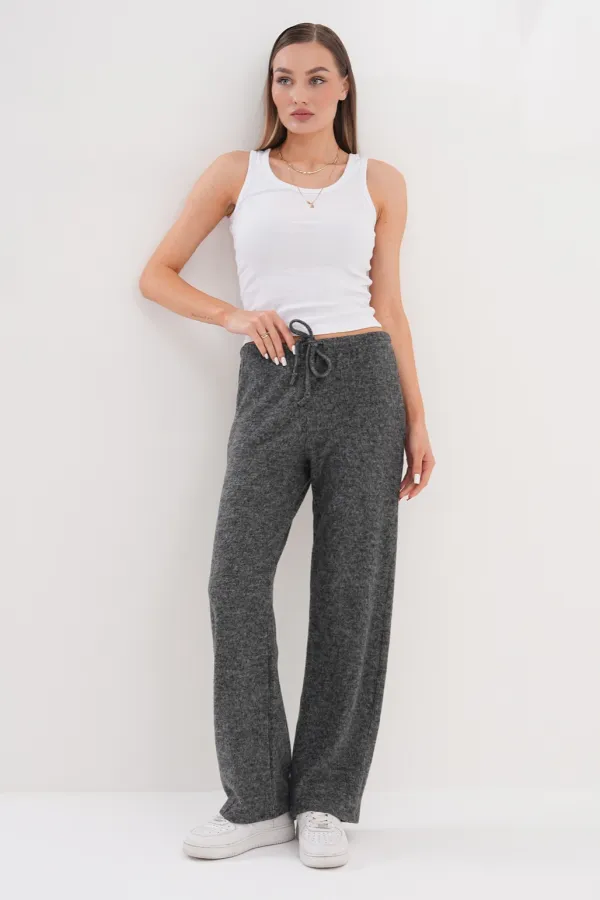 Women's Soft Knitted Trousers with Elastic Waist and Pockets