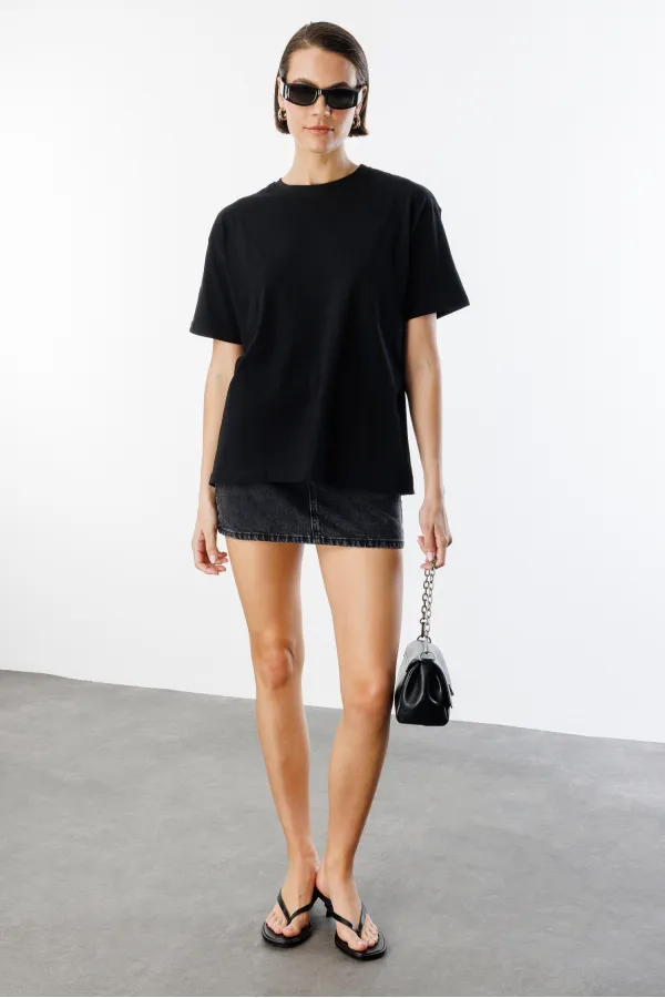 Women's 100% Organic Cotton Thick Textured Oversize Fit Round Neck T-shirt WOMEN-OVERSIZE-T-SHIRT