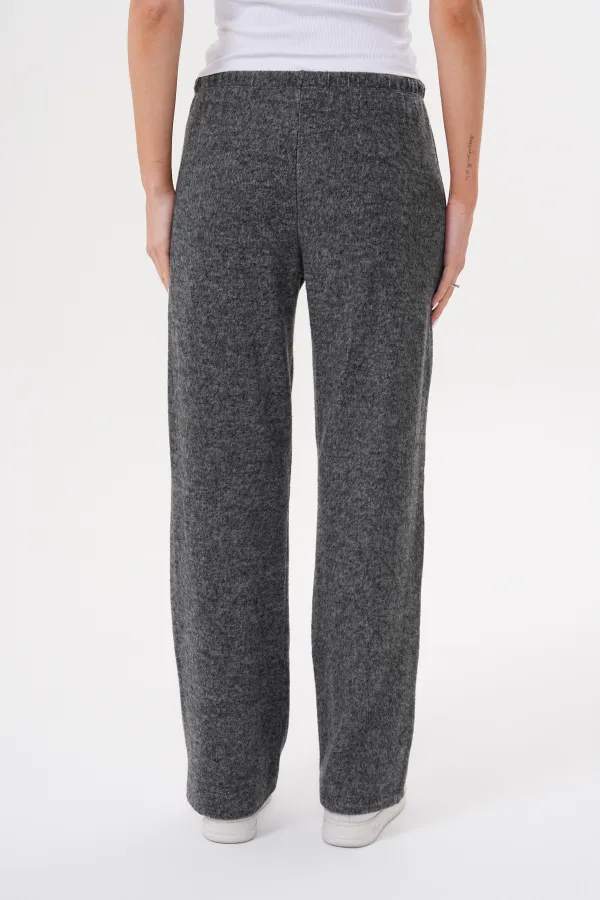 Women's Soft Knitted Trousers with Elastic Waist and Pockets
