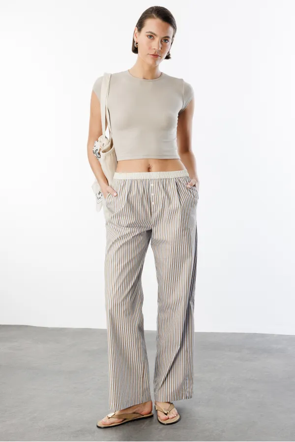 Women's Short-Sleeved Crop T-shirt CROP-T-SHIRT