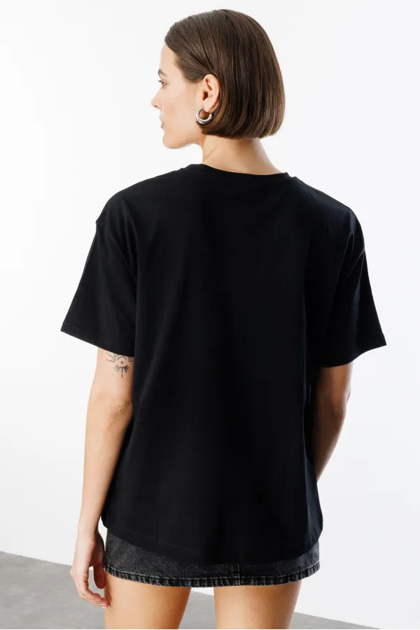 Women's 100% Organic Cotton Thick Textured Oversize Fit Round Neck T-shirt WOMEN-OVERSIZE-T-SHIRT