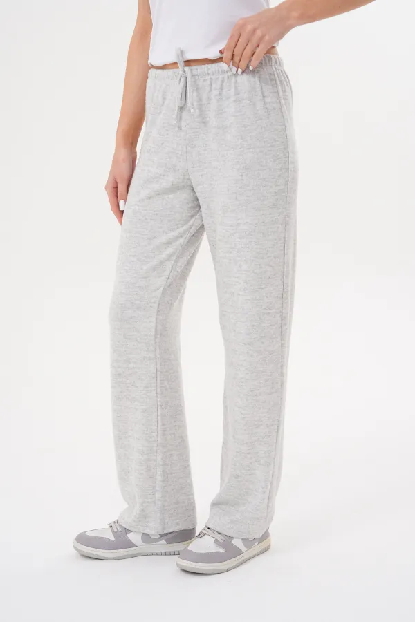 Women's Soft Knitted Trousers with Elastic Waist and Pockets