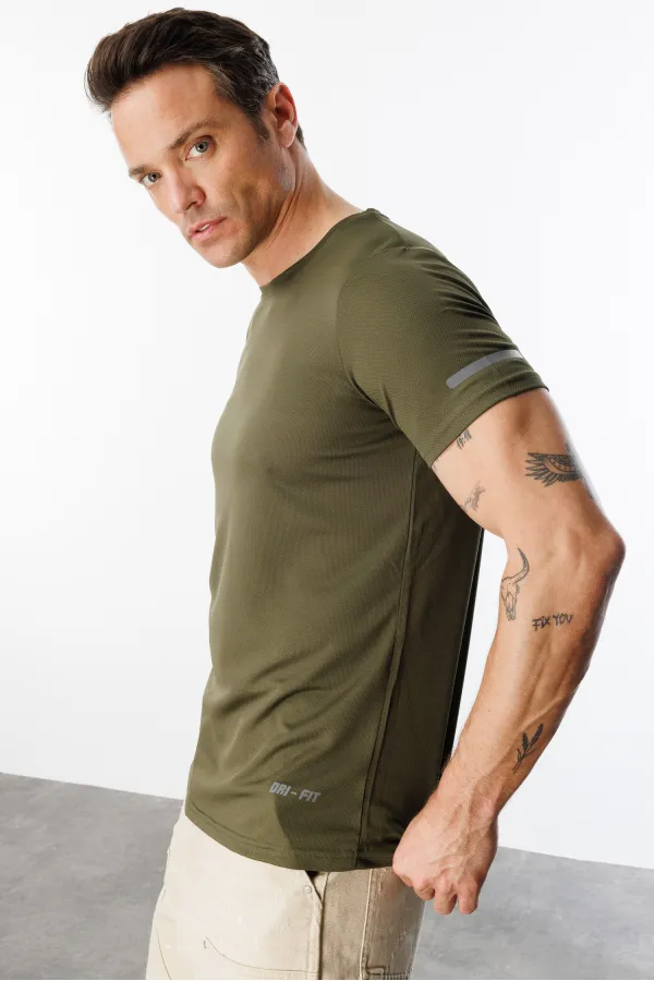 Men's Moisture-Wicking, Quick-Drying Athletic Technical Performance Sports T-shirt DRIFIT-KISAKOLNEW