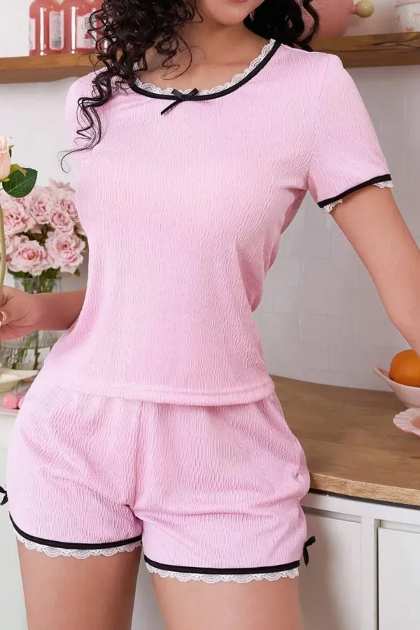 Jacquard Pembe Dantel Detaylı Şortlu Pijama Takımı