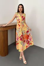 Robe d'été jaune à imprimé floral en gros
