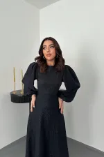 Toptan Lacivert Kabartmalı Dantel Detaylı Kemerli Uzun Elbise