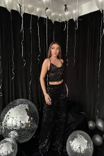 Toptan Siyah Askılı Degaje Bluz