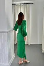 Robe en satin verte à col en V en gros