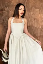 Robe en lin beige à col licou en gros