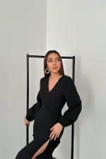 Robe en crêpe froncée noire en gros
