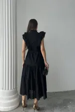Robe boutonnée à volants noire en gros