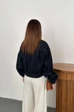 Veste courte en jean bleu délavé en gros