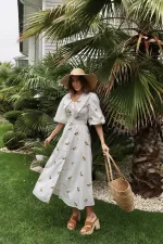 Toptan Kahverengi Yakası Çiçek Motifli Kemerli Elbise