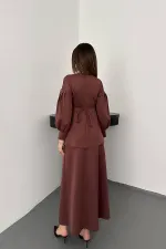 Costume détaillé marron rose en gros