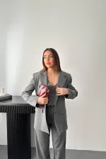 Toptan Gri Çizgili Üçlü Takım