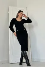 Robe noire à col large en gros
