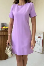 Robe mini Atlas lilas à manches courtes en gros