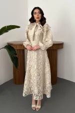 Toptan Bej Yakası Fular Detaylı Elbise