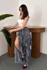 Jupe à carreaux bleus superposée en gros