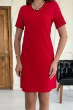 Mini-robe Atlas rouge à manches courtes en gros