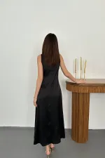 Toptan Siyah Saten Degaje Yaka Omuzlar Tokalı Elbise