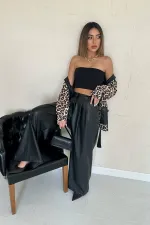 Costume léopard garni de cuir noir en gros