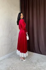 Robe en velours rouge avec accessoires en perles, vente en gros
