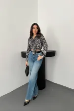 Chemise en satin noir à imprimé léopard en gros