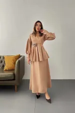 Costume détaillé Camel Rose en gros