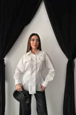 Toptan Beyaz Kapaklı Pileli Gömlek