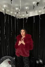 Manteau de fourrure bordeaux en gros