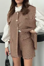 Ensemble gilet et short à motif pied-de-poule marron en gros