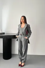 Toptan Gri Çizgili Üçlü Takım