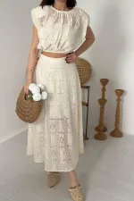 Toptan Ekru Dantelli Bluz Ve Etek Takım