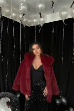 Manteau de fourrure bordeaux en gros