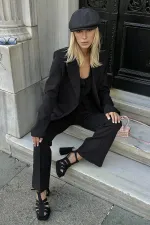 Toptan Siyah Yelekli Ceket Ve Pantolon Takım