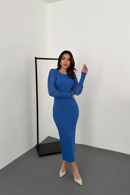 Toptan Mavi Kolları Örgülü Triko Elbise