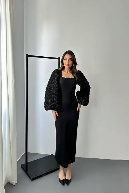 Toptan Siyah Kolları Çiçekli Atlas Elbise