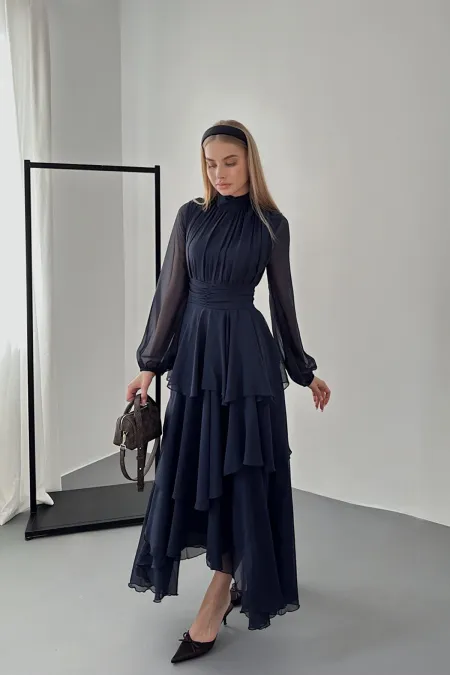 Robe bleu marine à taille détaillée en gros
