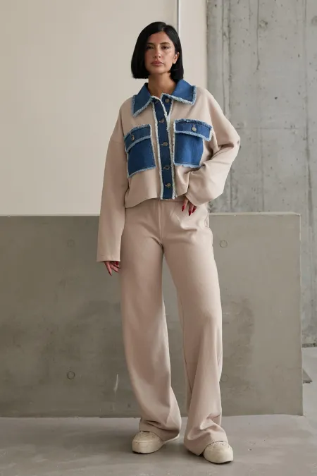 Ensemble chemise et pantalon garnis en denim beige en gros