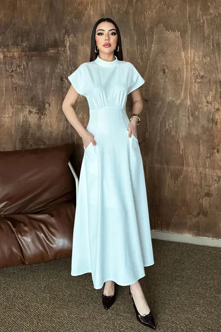 Toptan Beyaz Göğüs Büzgülü Elbise