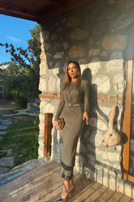 Toptan Haki Pencere Detaylı Büzgülü Elbise