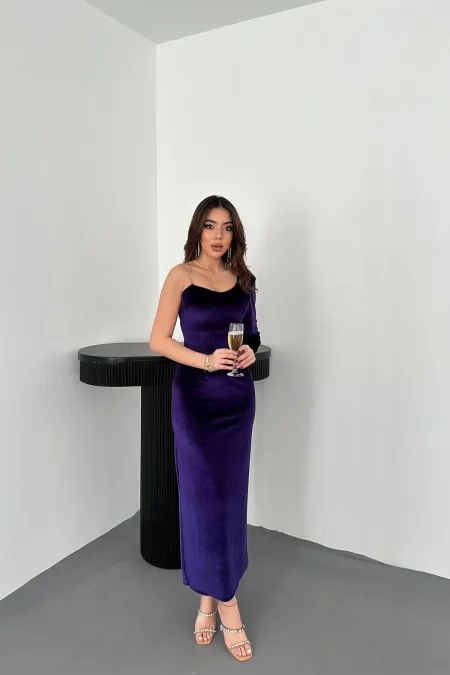 Robe violette asymétrique à bretelles en pierre, vente en gros