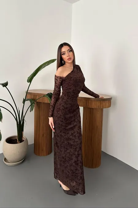 Robe transparente marron en gros
