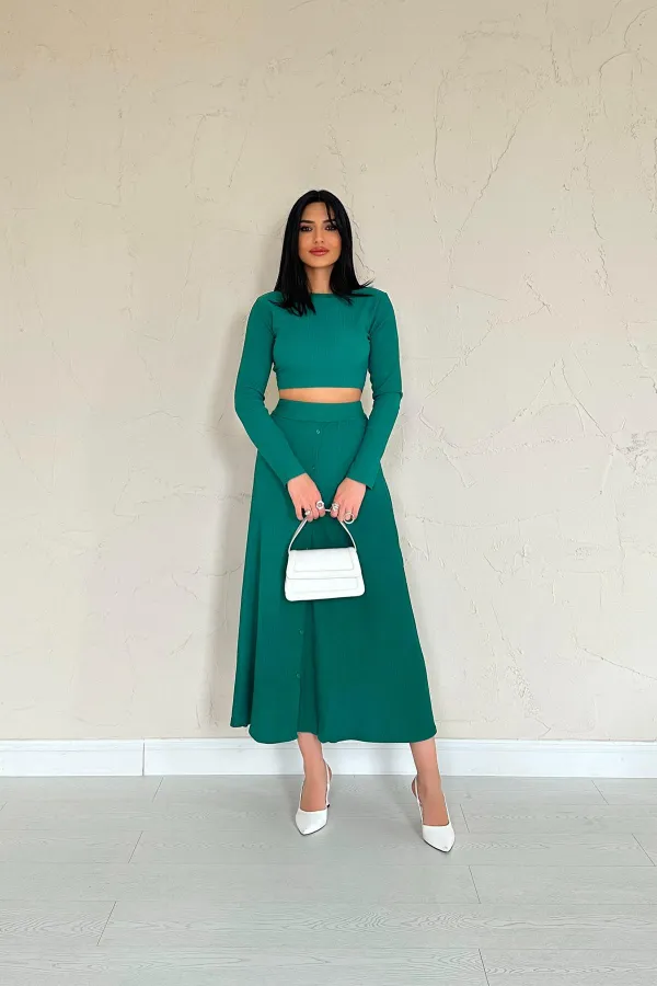 Ensemble chemisier et jupe en velours côtelé vert en gros